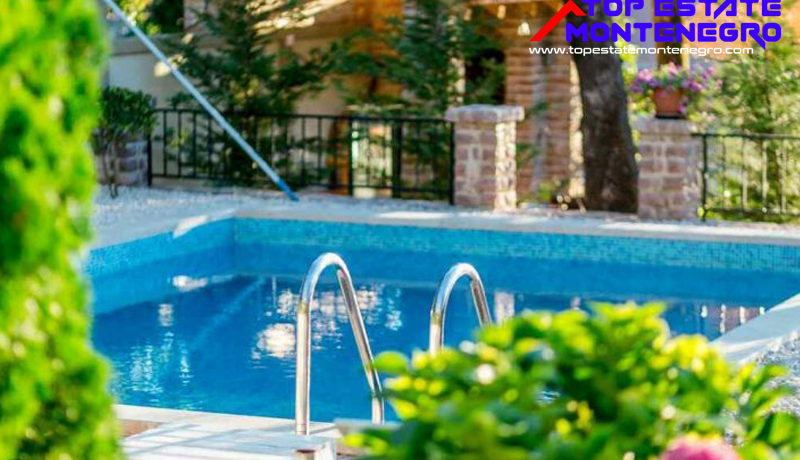 RN2218-Luxusvilla mit pool Podi, Herceg Novi-Top Immobilien Montenegro
