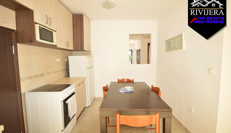 RN2221-Уютная трехкомнатная квартира Савина, Герцег Нови-Топ недвижимости Черногории