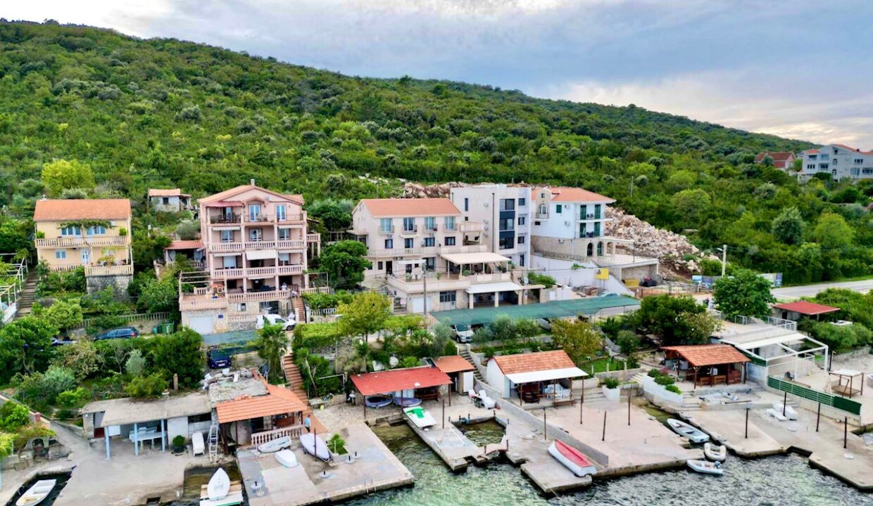 Kuca_Tivat_Djurasevici 12-2048
