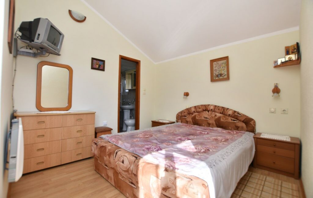 prodaja_stan_Sale_apartment_djenovici_rivijera_nekretnine_portonovi_ (11)