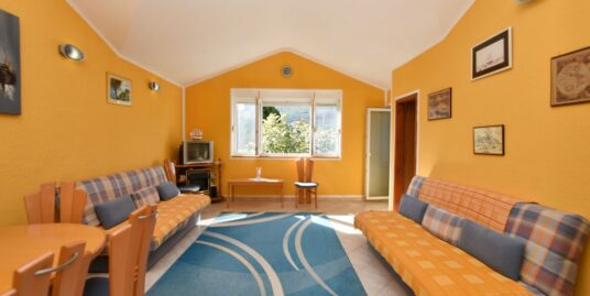 Two bedroom apartment in an exclusive location next to Portonovi