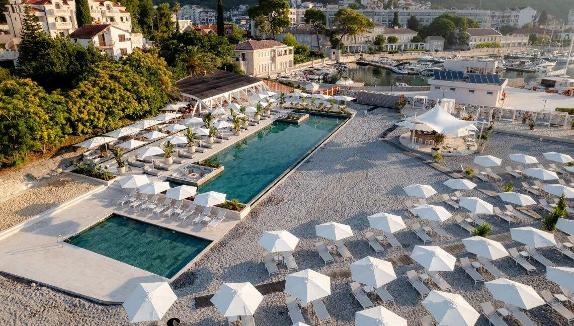 Lazure plaza 1