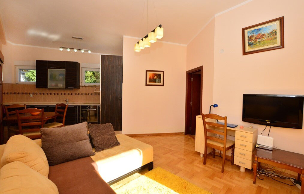 Sale_stan_kumbor_prodaja_Herceg Novi (9)