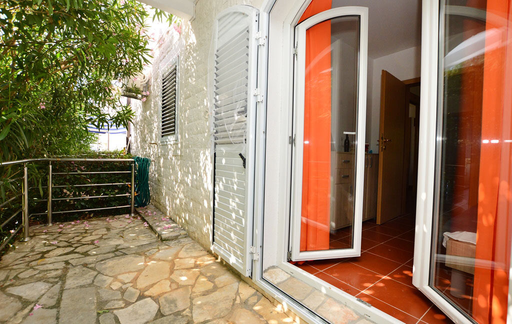 bijela_herceg_novi_Sale_prodaja_rivijera_nekretnine_ (4)