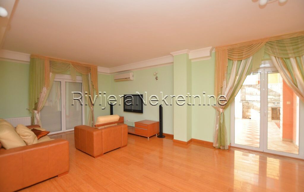 Kuca_prodaja_Zelenika_House_sale_Herceg_Novi_Rivijera_Nekretnine_oglasi_ (6)