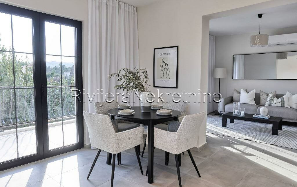 Tivat_vila_prodjaa_villa_sale_Rivijera_Nekretnine_oglasi_Boka_Kotorska_ (15)