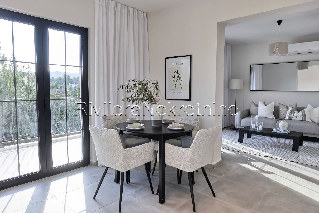 Tivat_vila_prodjaa_villa_sale_Rivijera_Nekretnine_oglasi_Boka_Kotorska_ (15)