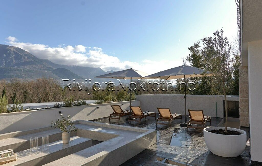 Tivat_vila_prodjaa_villa_sale_Rivijera_Nekretnine_oglasi_Boka_Kotorska_ (9)