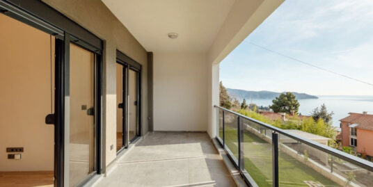 Apartment with a Sea View Herceg Novi