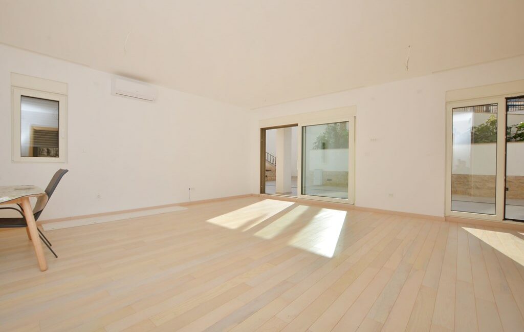 prodaja_stan_studio_sale_Igalo_Herceg_Novi_Rivijera_Nekretnine_ (2)