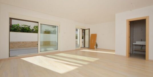 Studio apartment in a luxurious complex in Igalo Herceg Novi