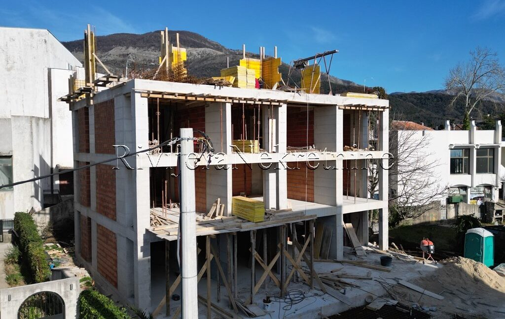 Prodaja_Bijela_Herceg_Novi_Sale_Ponta_Rivijera_Nekretnine_oglasi_ads_ (2)