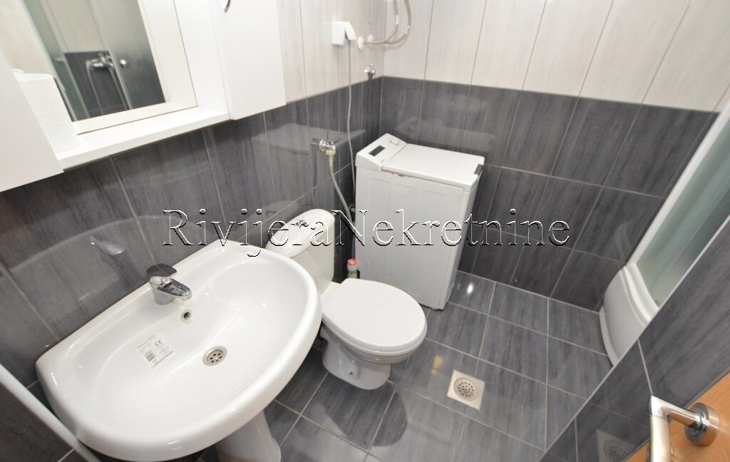 Prodaja_stan_Ratisevina_Sale_Herceg_Novi_oglasi_ads_Rivijera_Nekretnine_ (6)