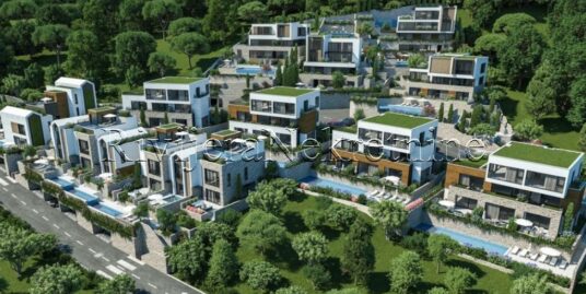 Luxury Townhouse Villa for Sale in a New Complex in Tivat