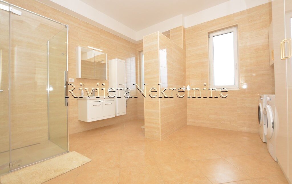 prodaja_kuca_sale_Zelenika_Herceg_Novi_oglasi_Ads_prodaza_Rivijera_Nekretnine_ (10)