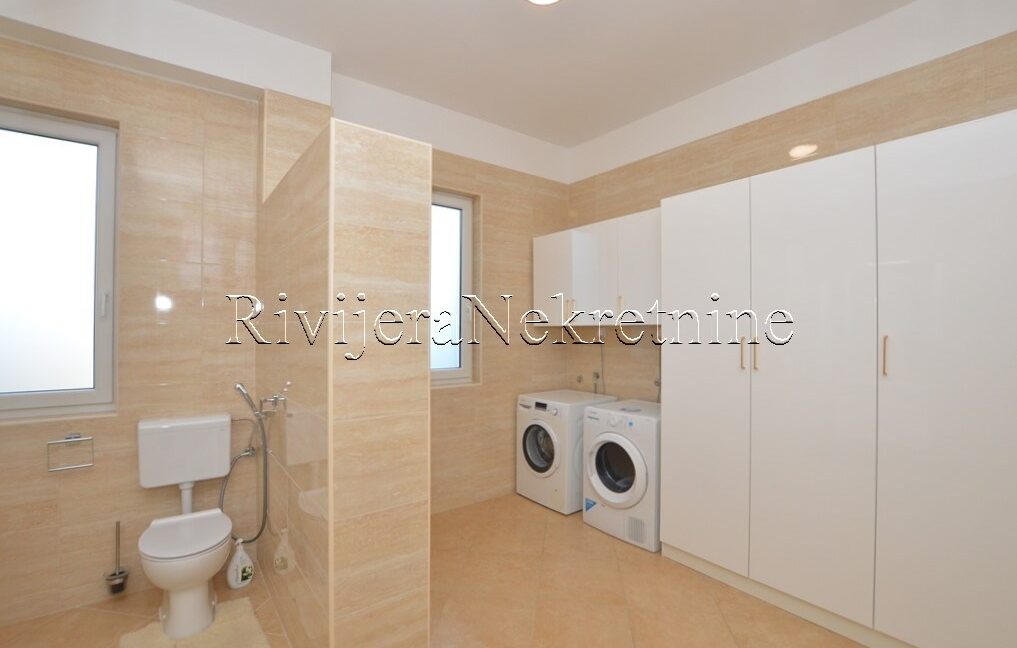 prodaja_kuca_sale_Zelenika_Herceg_Novi_oglasi_Ads_prodaza_Rivijera_Nekretnine_ (11)