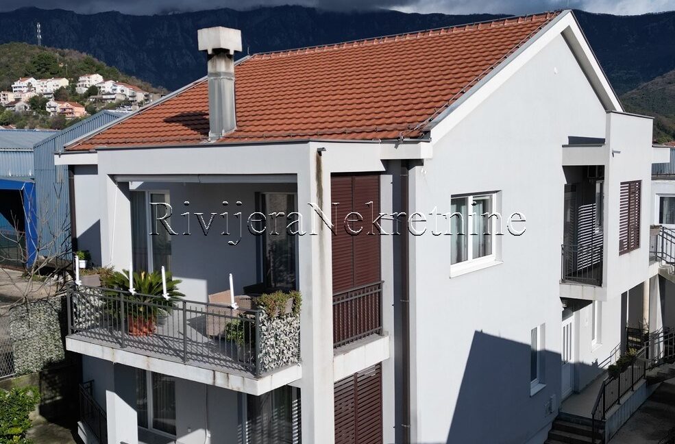 prodaja_kuca_sale_Zelenika_Herceg_Novi_oglasi_Ads_prodaza_Rivijera_Nekretnine_ (3)