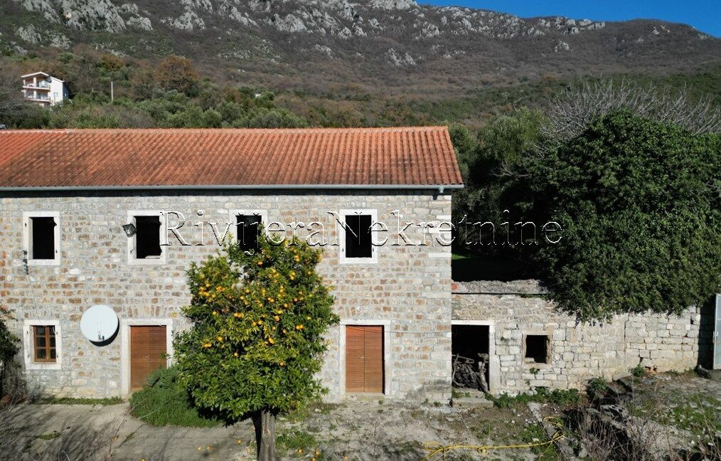 prodaja_sale_plac_kuca_Sale_house_Rivijera_Nekretnine_oglasi_Ads_ (1)