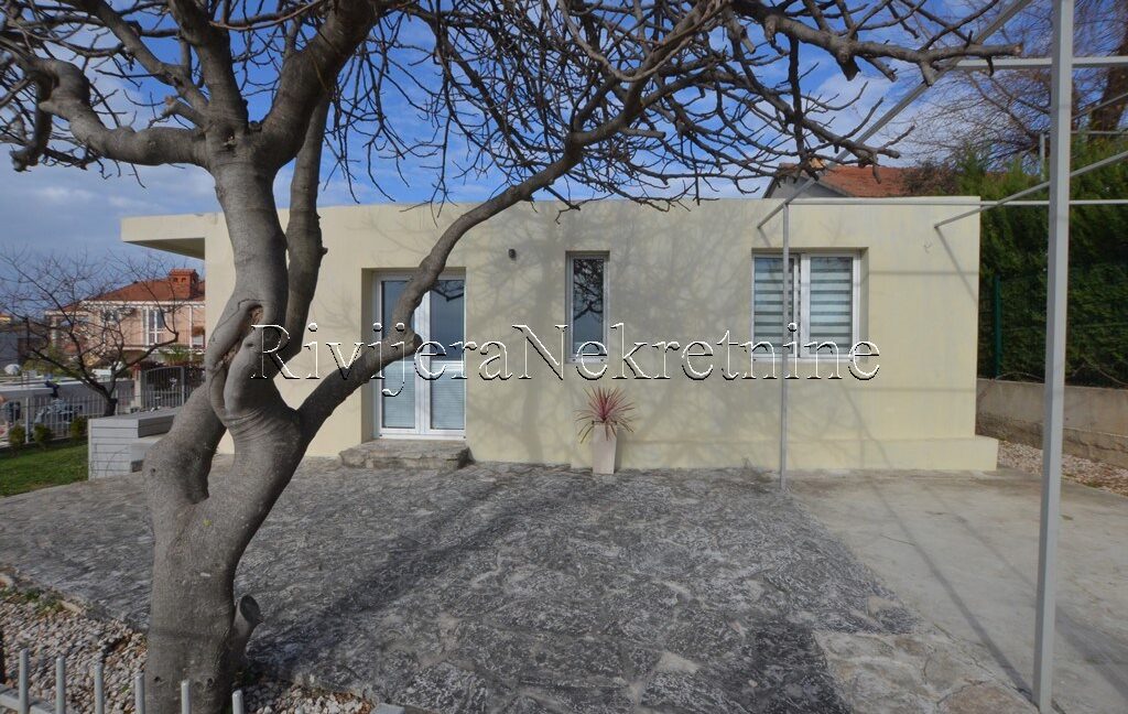 prodaja_sale_podi_Herceg_Novi_kuca_house_Rivijera_Nekretnine_ (10)