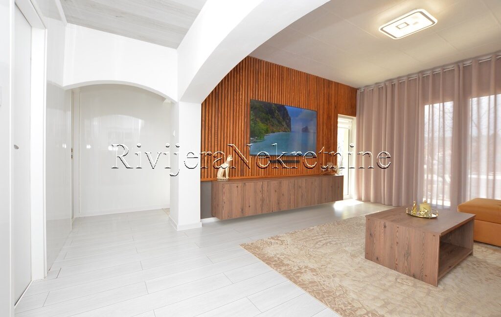 prodaja_sale_podi_Herceg_Novi_kuca_house_Rivijera_Nekretnine_ (2)