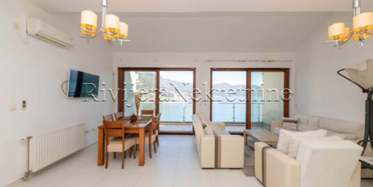 Apartment with panoramic view Njivice Herceg Novi