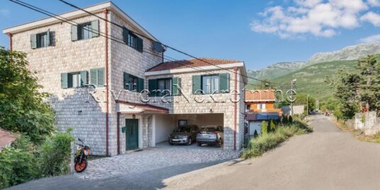 For sale luxury villa in Kotor municipality