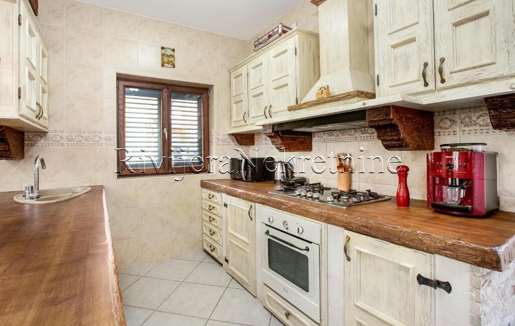 Prodaja_Sale_Rivijera_Nekretnine_oglasi_ads_google_ads_Kotor (7)