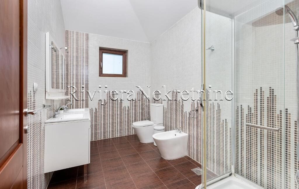 Prodaja_Sale_Rivijera_Nekretnine_oglasi_ads_google_ads_Kotor (9)