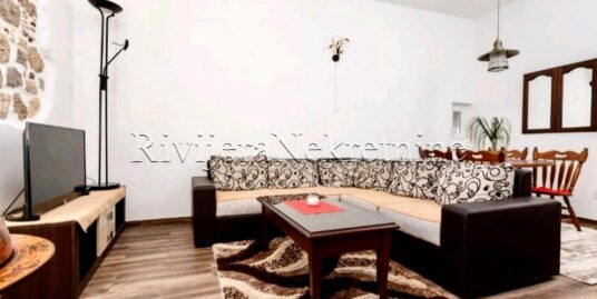 Renovated Duplex Apartment in the Heart of the Old Town
