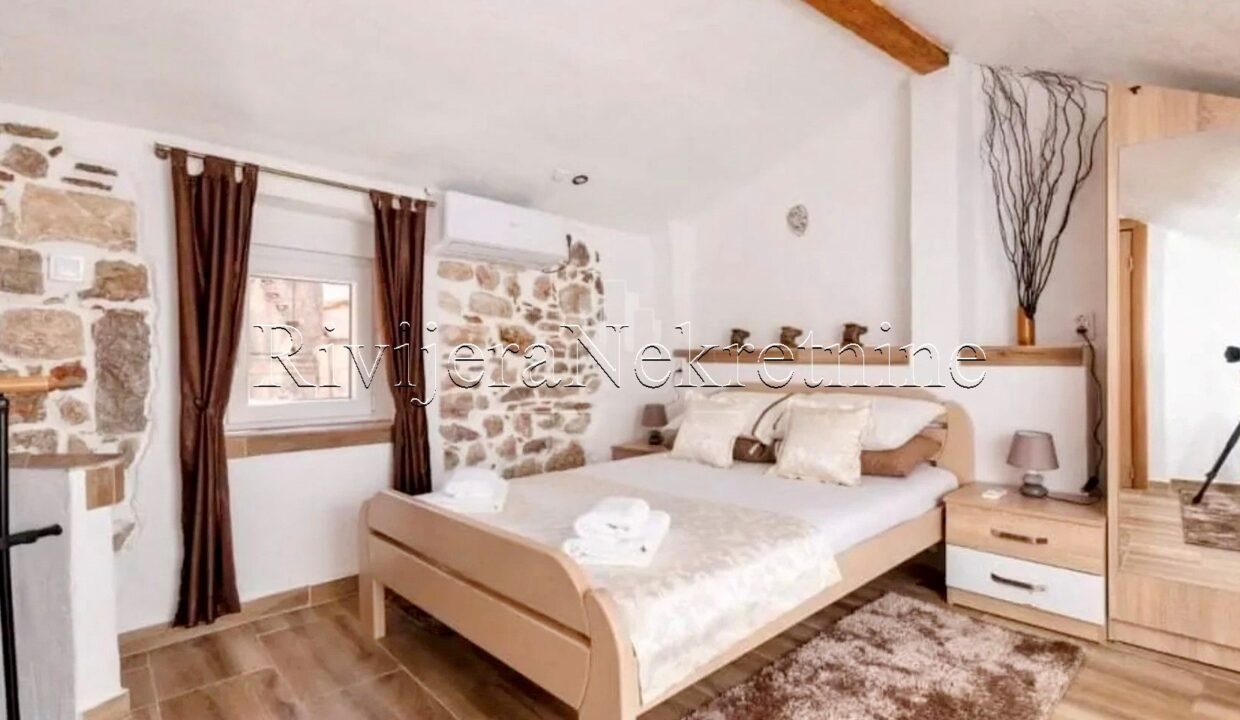 prodaja_Sale_Rivijera_Nekretnine_oglasi_Ads_Kotor_old_town_stari_grad_ (3)