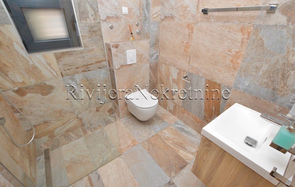 prodaja_Sale_Rivijera_Nekretnine_oglasi_Ads_Morinj_Kotor_ (6)