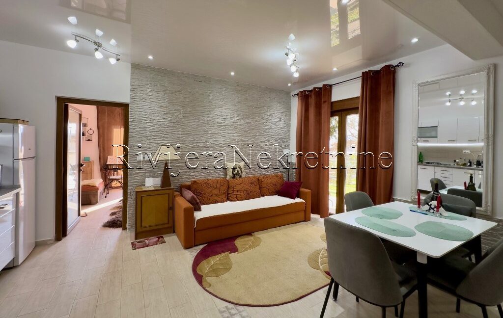 prodaja_Sale_Rivijera_Nekretnine_oglasi_Ads_Tivat_KAVA_ (6)