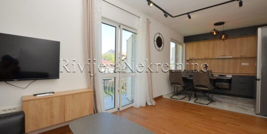 Two-bedroom furnished apartment next to the Portonovi Kumbor