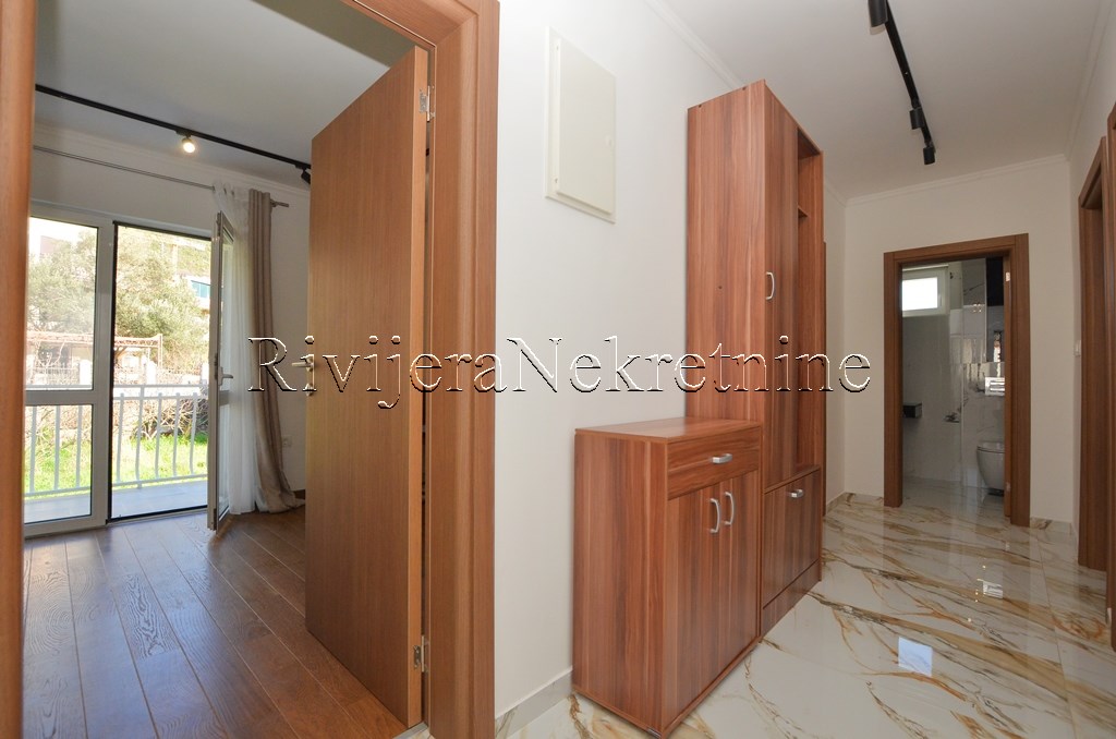 prodaja_Sale_Rivijera_nekretnine_oglasi_ads_stan_Herceg_novi_Kumbor_ (3)