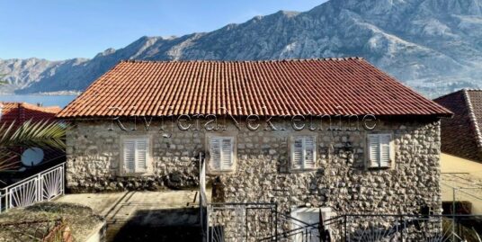 Stone house for sale Muo Kotor