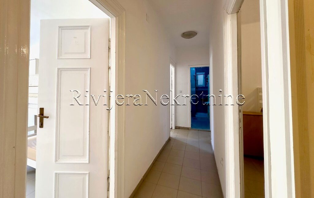 prodaja_stan_Apartment_Sale_Kotor_old_town_stari_grad_Rivijera_Nekretnine_ (2)