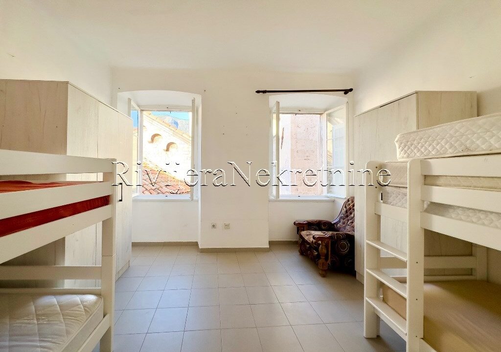 prodaja_stan_Apartment_Sale_Kotor_old_town_stari_grad_Rivijera_Nekretnine_ (6)