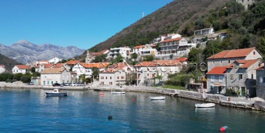 House for Sale in Lepetane Tivat