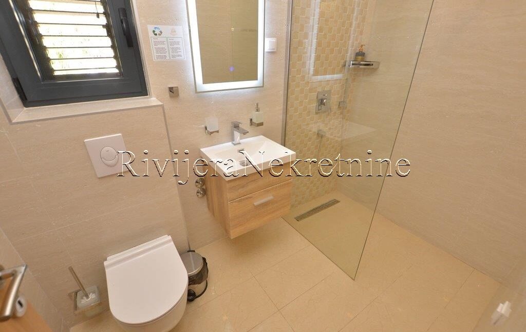 prodaja_Sale_Kotor_Morinj_rivijera_Nekretnine_oglasi_Ads_ (5)