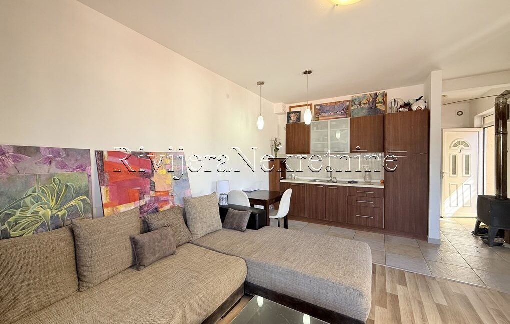 prodaja_Sale_Rivijera_Nekretnine_oglasi_Ads_Kamenari_Herceg_Novi_ (2)