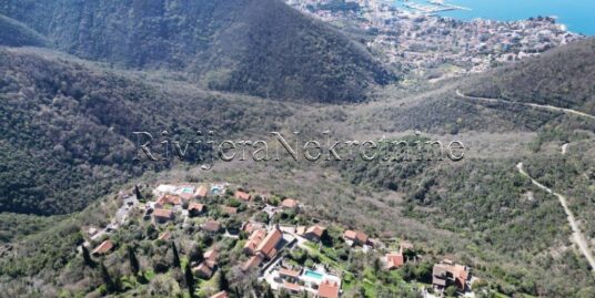 For sale land with stone house ruins in Tivat