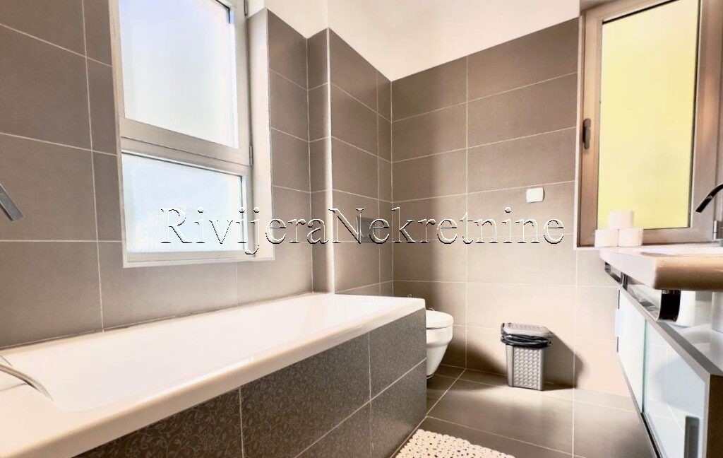 prodaja_Sale_Strp_vila_villa_Kotor_Boka_Bay_Rivijera_Nekretnine_ads_ (14)