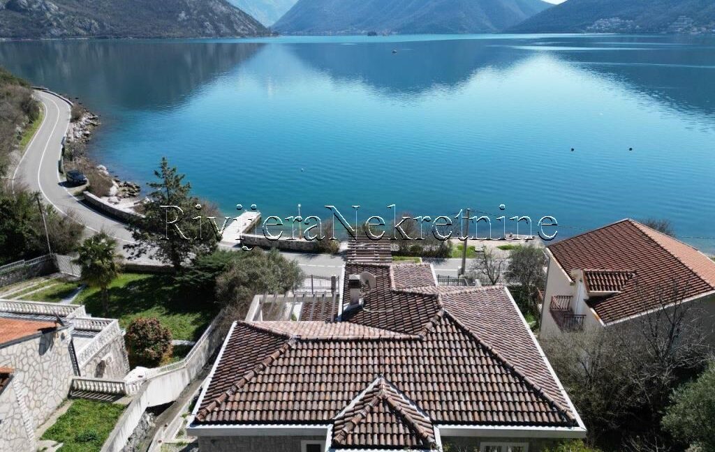 prodaja_Sale_Strp_vila_villa_Kotor_Boka_Bay_Rivijera_Nekretnine_ads_ (3)