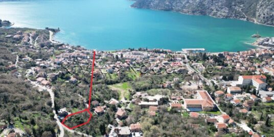 For sale urbanized land in Risan