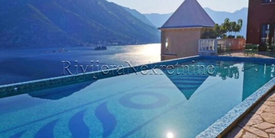 For sale furnished two-bedroom apartment in Kostanjica Kotor