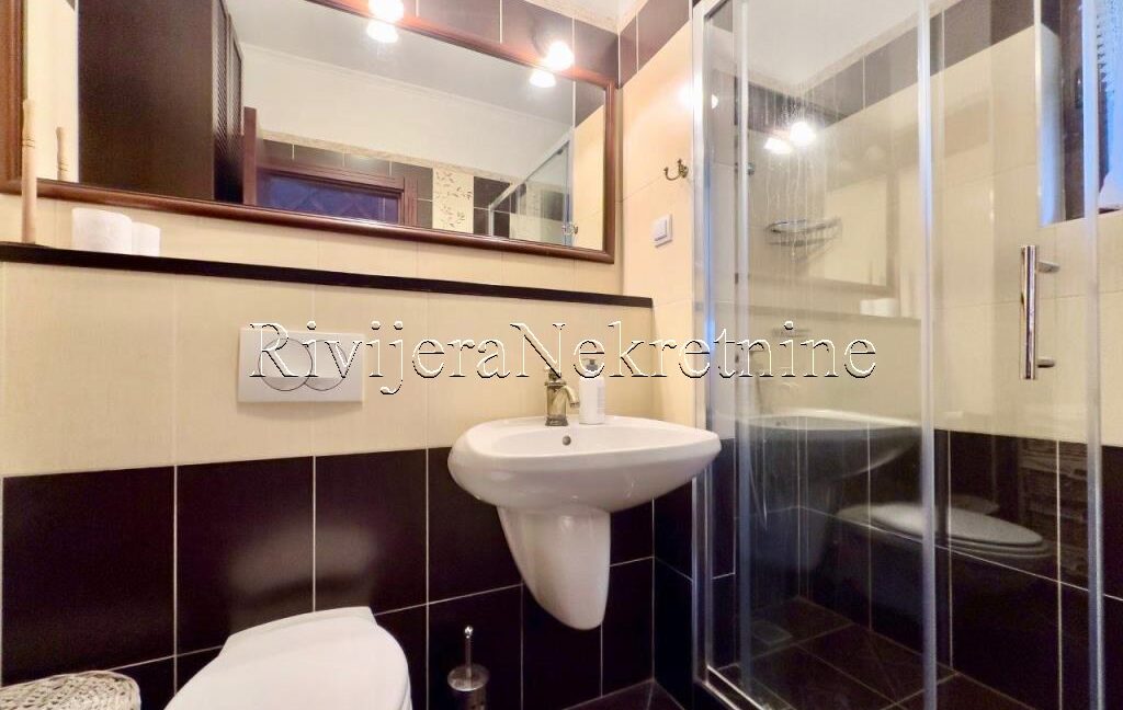 prodaja_sale_Rivijera_Nekretnine_oglasi_Ads_Kotor_Kostanjica_stan (5)