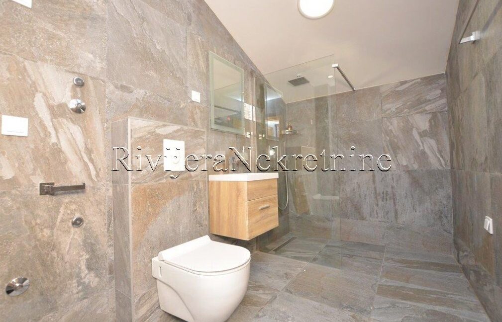 prodaja_sale_Rivijera_Nekretnine_oglasi_ads_Morinj_Kotor_apartment_stan_ (11)