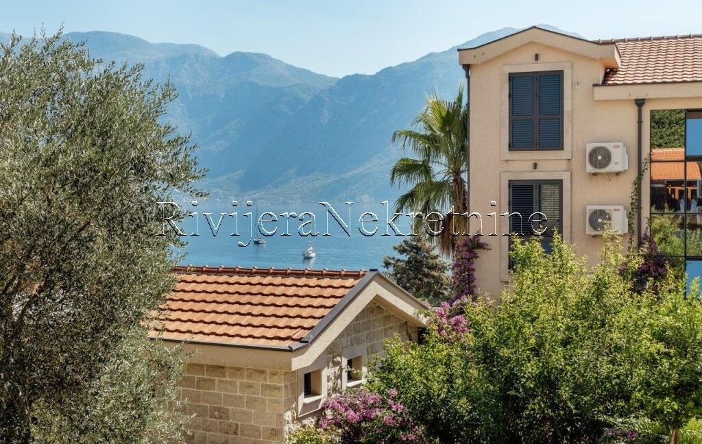 prodaja_sale_Rivijera_Nekretnine_oglasi_ads_Morinj_Kotor_apartment_stan_ (2)