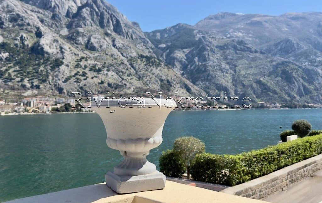 prodaja_sale_kuca_House_Kotor_Muo_Rivijera_Nekretnine_oglasi_Ads_ (11)