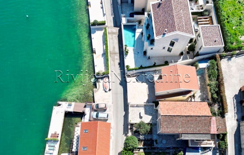 prodaja_sale_kuca_House_Kotor_Muo_Rivijera_Nekretnine_oglasi_Ads_ (4)